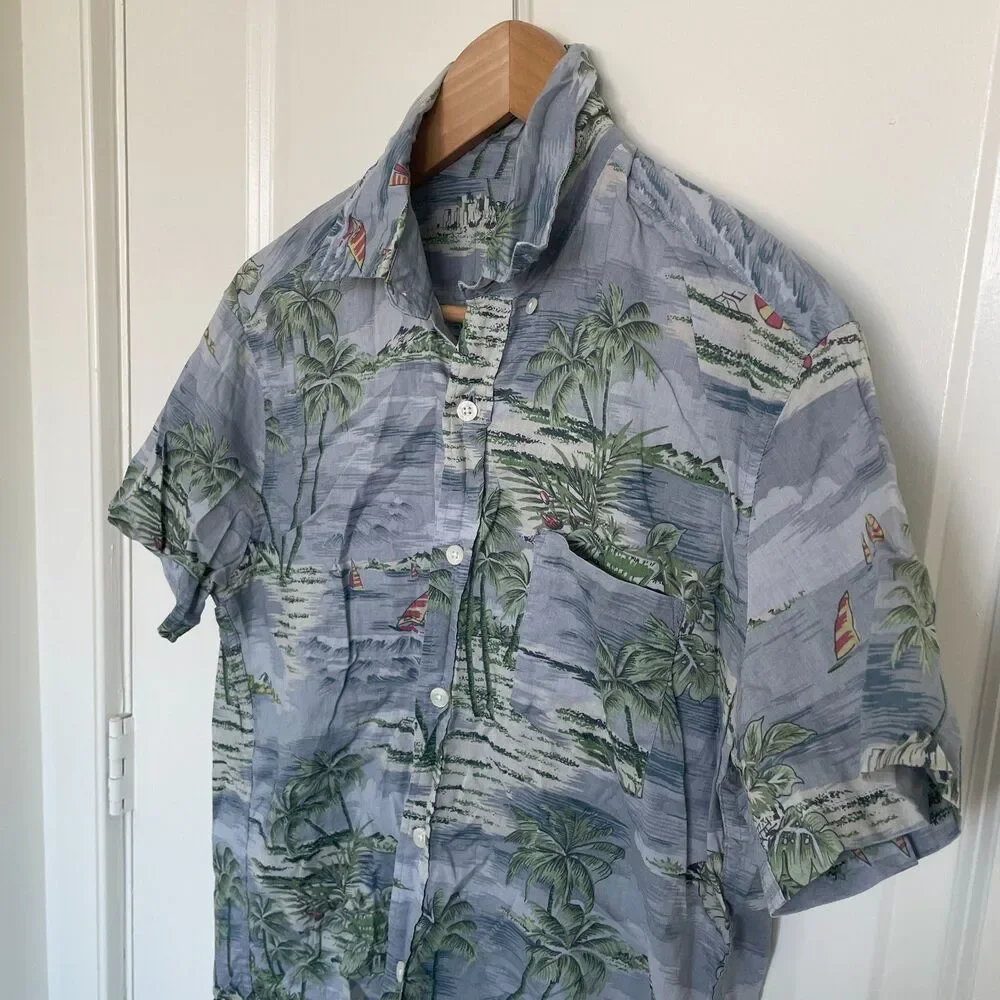 J.Crew Mens Lightweight Chambray Button Down Sz M Tropical Vacation Summer Camp